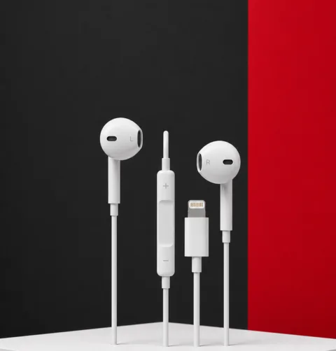 ME T-ECH Ear 7+, Auriculares · Lightning · iPhone 14/13/12/11/X.
